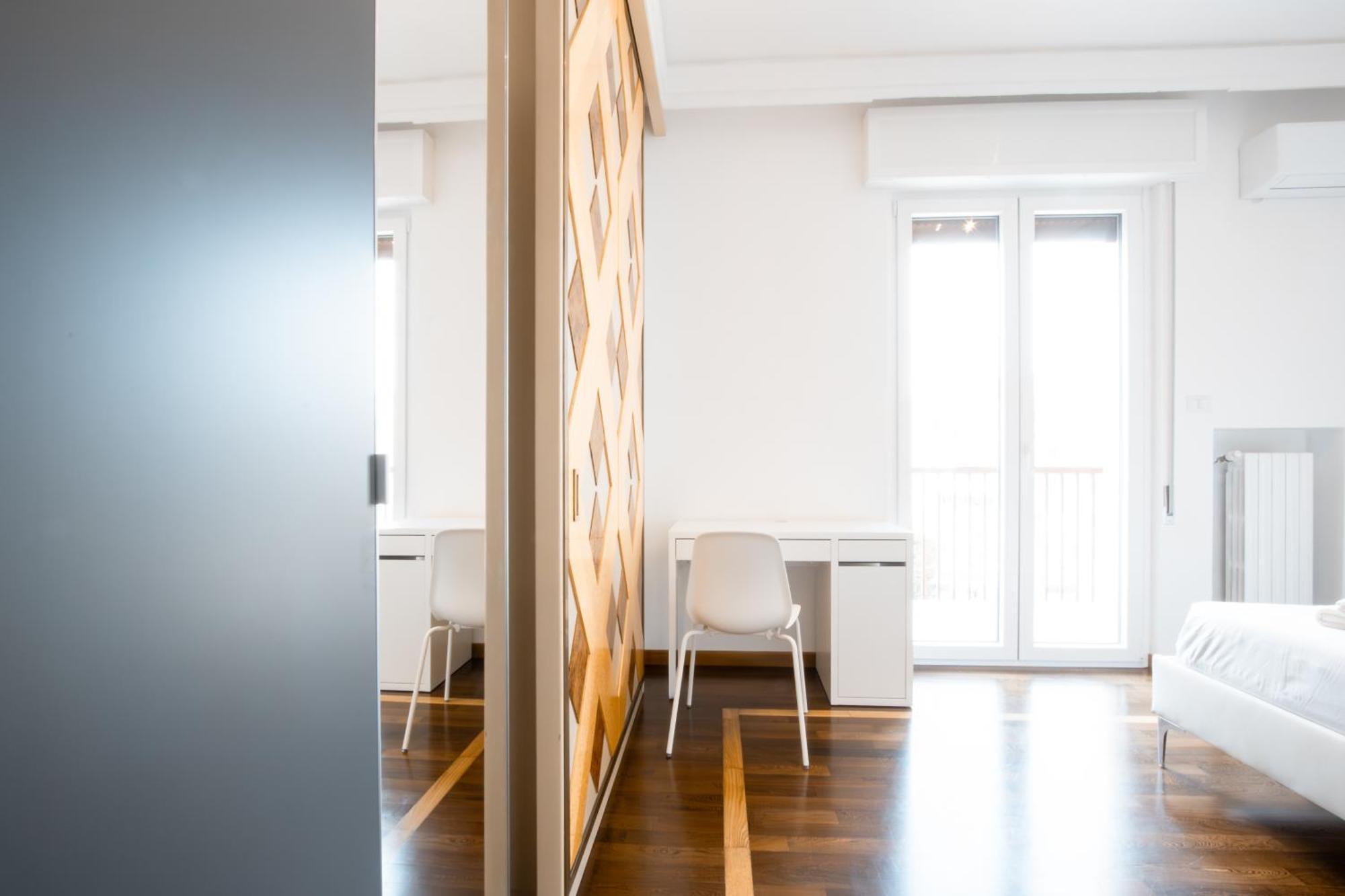 Apartament Dai Bersaglieri Big House Bari