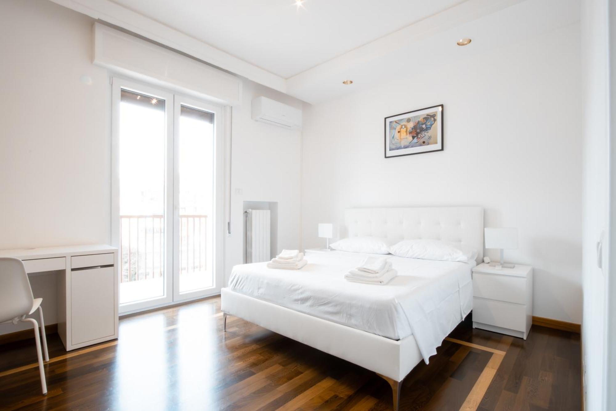 Apartament Dai Bersaglieri Big House Bari
